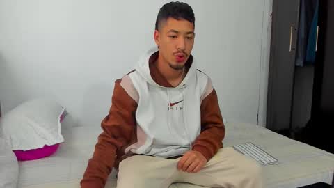 Snapshot of chandler_kenji chatting on 5, 2, 2026 Kenji online show from 5, 2, 2026