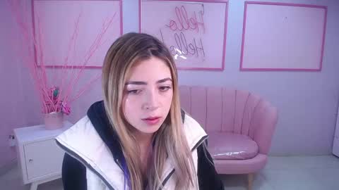 channel_blonde_a online show from 23, 12, 2024