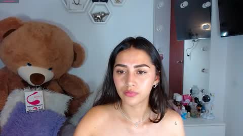 Isabella online show from 10, 1, 2025