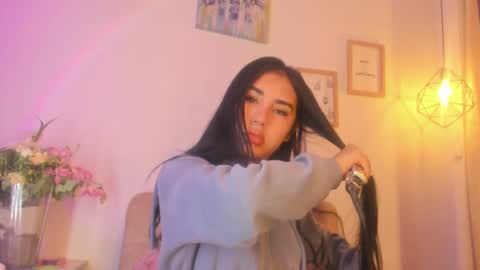 Chantall online show from 18, 2, 2025