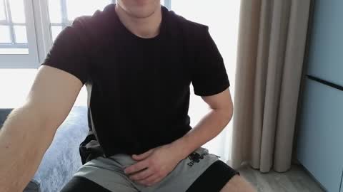 Snapshot of chantatumm chatting on 22, 3, 2026 Stern online show from 22, 3, 2026