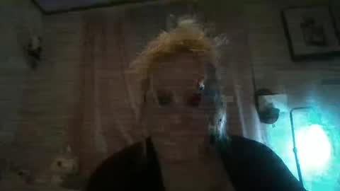 Ms. Behaving online show from 3, 2, 2025