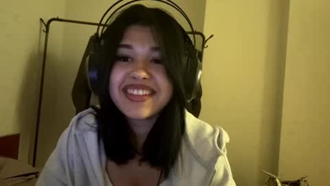 Lola online show from 3, 12, 2025