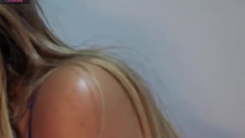 Allison kinky online show from 17, 12, 2025