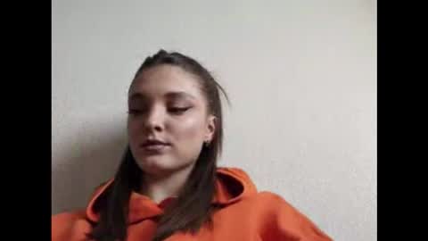 Tessa  online show from 3, 2, 2026