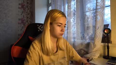 Nancy online show from 12, 11, 2025