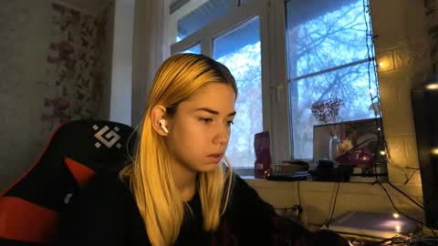 Nancy online show from 18, 12, 2025