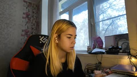 Nancy online show from 19, 12, 2025