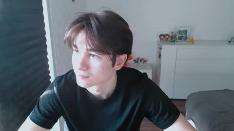 charleshanson69 online show from 10, 10, 2025