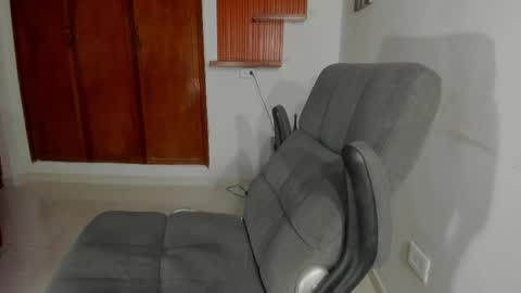 Snapshot of charley_morgan chatting on 15, 2, 2025 charley_morgan online show from 15, 2, 2025