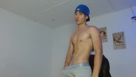 Snapshot of charley_morgan chatting on 21, 10, 2025 charley_morgan online show from 21, 10, 2025