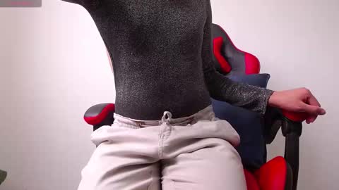 Snapshot of charlie_francis_quinzel chatting on 23, 11, 2025 Charlie Francis Quinzel online show from 23, 11, 2025