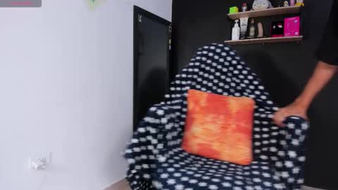 Charles Russo online show from 8, 2, 2026