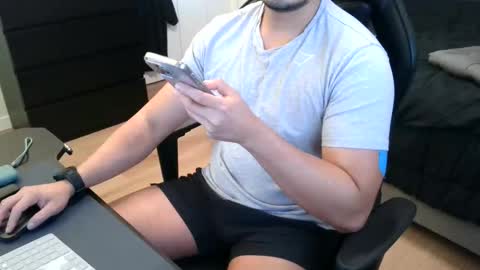 Snapshot of charliekkw chatting on 30, 11, 2025 charliekkw online show from 30, 11, 2025