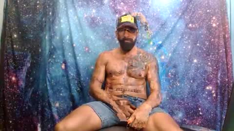 Snapshot of charlieprospect chatting on 14, 10, 2025 Charlie Prospect online show from 14, 10, 2025