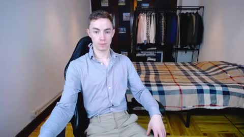 carlos reyes online show from 10, 3, 2025