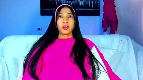 Snapshot of charlot_sanchez chatting on 2, 11, 2025 lot online show from 2, 11, 2025