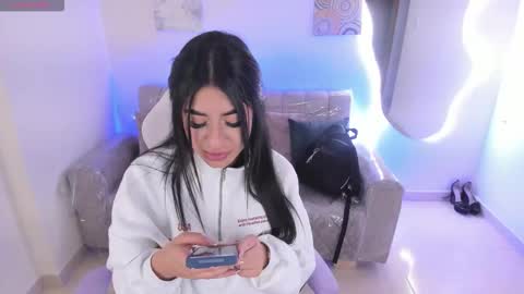    online show from 1, 12, 2025