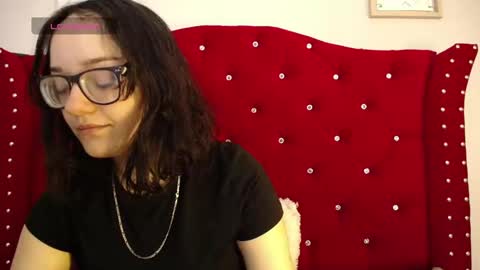 charlotte1_ls online show from 19, 12, 2024