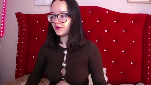 charlotte1_ls online show from 20, 1, 2025