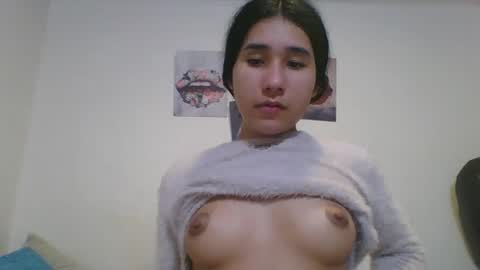 karinaa independent model online show from 28, 12, 2024