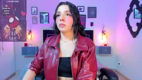 Snapshot of charlotte__benett chatting on 3, 11, 2025 Charlotte online show from 3, 11, 2025