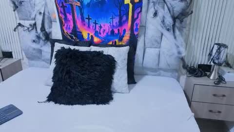 Snapshot of charlotte__g chatting on 24, 10, 2025 charlotte online show from 24, 10, 2025