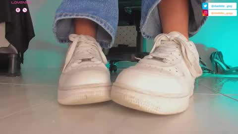 Snapshot of charlotte__grey chatting on 17, 10, 2025 charlotte grey online show from 17, 10, 2025