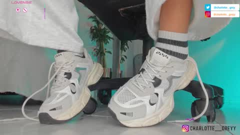 Snapshot of charlotte__grey chatting on 28, 10, 2025 charlotte grey online show from 28, 10, 2025