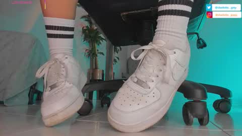 Snapshot of charlotte__grey chatting on 4, 11, 2025 charlotte grey online show from 4, 11, 2025