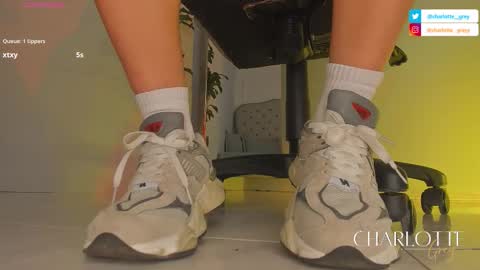 Snapshot of charlotte__grey chatting on 10, 11, 2025 charlotte grey online show from 10, 11, 2025