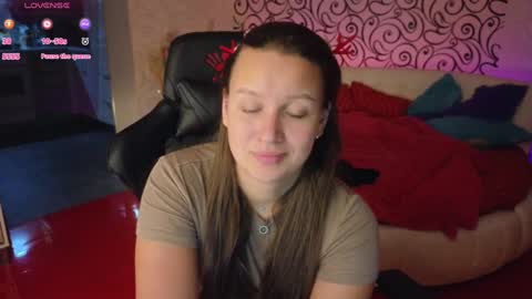 Charlotte online show from 25, 12, 2024