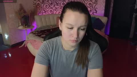 Charlotte online show from 19, 2, 2025