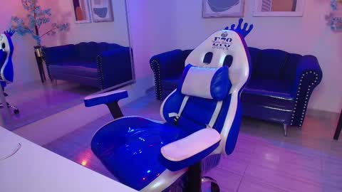 Snapshot of charlotte_etthan chatting on 22, 2, 2025 Charlotte online show from 22, 2, 2025