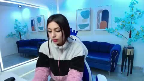 Snapshot of charlotte_etthan chatting on 28, 9, 2025 Charlotte online show from 28, 9, 2025