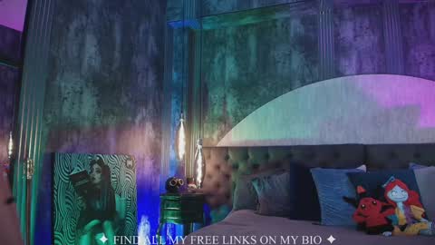 Charlotte online show from 10, 2, 2026