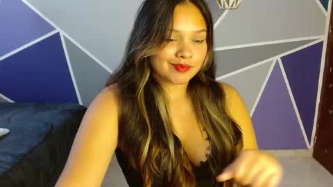 Charlotte  online show from 23, 10, 2025