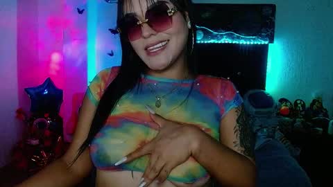 Snapshot of charlotte_hot13 chatting on 20, 10, 2025 charlotte online show from 20, 10, 2025
