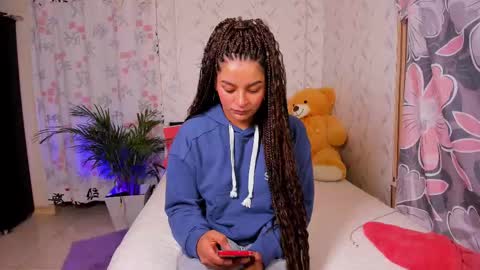 charlotte_hot47 online show from 4, 10, 2025