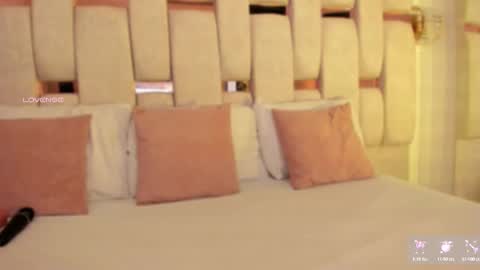 charlotte_line online show from 15, 10, 2025