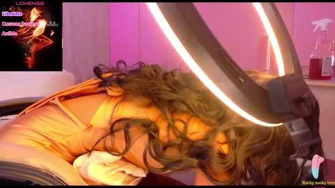 CHARLOTTE online show from 4, 12, 2025