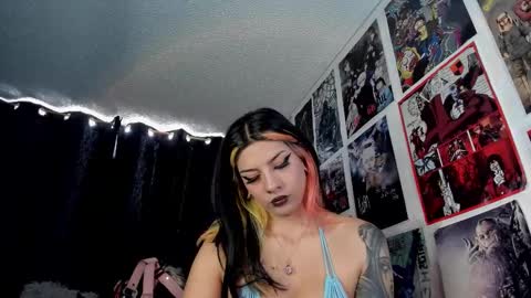 Charlotte online show from 27, 10, 2025