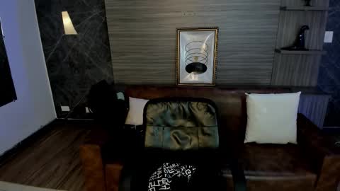 Charlotte  Everyday From 0700 to 1300 Col Time online show from 15, 10, 2025