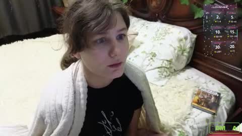 Snapshot of charlotte_wow chatting on 24, 11, 2025 Charlotte online show from 24, 11, 2025