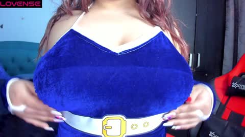 Snapshot of charlottee_lovee69 chatting on 15, 12, 2024 Natalia online show from 15, 12, 2024