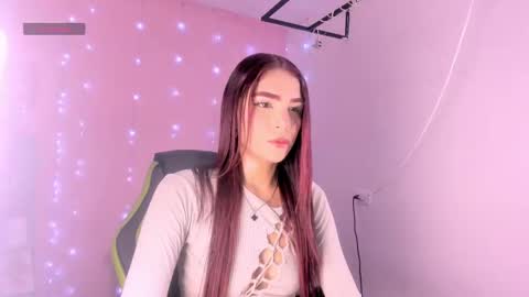 charlotteee online show from 22, 9, 2025