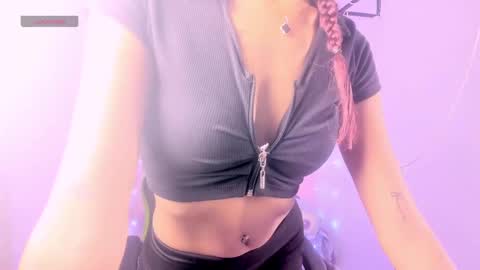 charlotteee online show from 30, 9, 2025