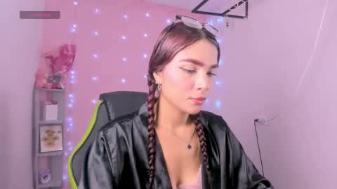 charlotteee online show from 16, 10, 2025