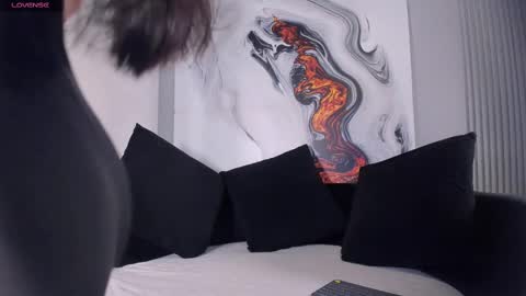 charlottegray_1 online show from 10, 11, 2025