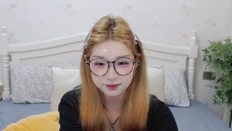 Charlotte online show from 21, 10, 2025